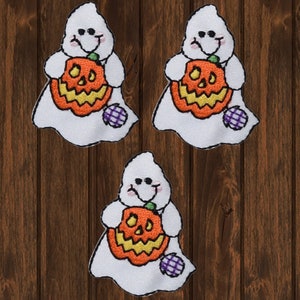 Ghost Embroidered Patch 3-Pack, 1.63&quot; Iron On Halloween Applique with Pumpkin, Spooky Badge for Jackets, Bags, Costumes, Trick or Treat