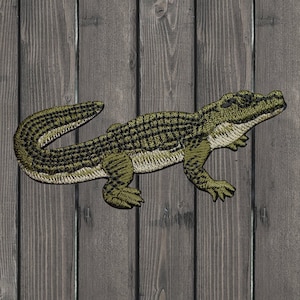 Alligator Embroidered Patch, Iron On, Crocodile Gator Badge Applique, 2.25 Inch Patch for Jacket Backpack Hat, Collectible Animal Patch