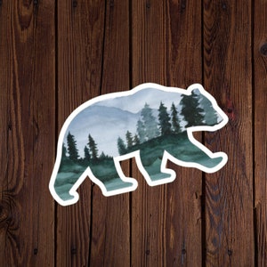 Sticker ours avec image de forêt et de montagne à l'aquarelle, cadeau pour les amateurs de plein air, résistant à l'eau, idéal pour les amoureux de la nature, rjdesignsstickers