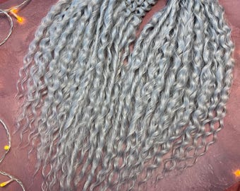 Set of curly Dreadlocks 55 cm (21,65 inch)  Natural look Syntetic curly Hair extensions double ended  Natural color gray