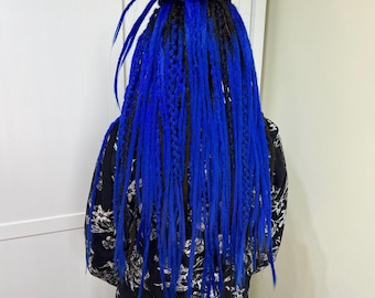 Set dreads met accent zeer zacht Kleur donkerbruin aan de wortels en blauw aan de uiteinden Synthetische dubbele of enkelvoudige dreadlocks Custom dreadlocks
