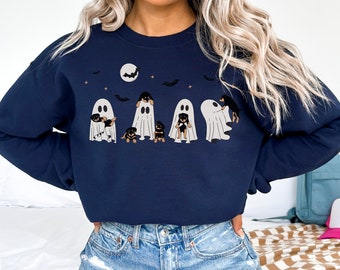 子犬の犬のハロウィンシャツ、ゴースト犬のハロウィンスウェットシャツ、ハロウィンTシャツ、犬好きのTシャツ、ゴースト犬のTシャツ、犬子犬の秋Tシャツ、女性用