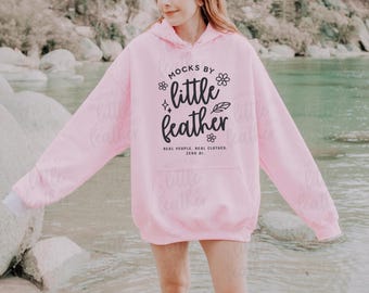Gildan 18500 Mockup Light Pink, Trendy Oversized Hoodie Mockup, Beach Model Mock, Aesthetic Sweatshirt Mockup, POD Mockup, Light Pink Mockup
