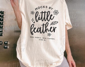Komfort Farben Elfenbein T-Shirt Mockup, Lifestyle Modell (Digitaler Download)