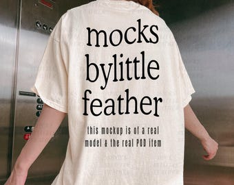 Comfort Colors 1717 Ivory T-Shirt Mockup, Lifestyle Modell (Digitaler Download)