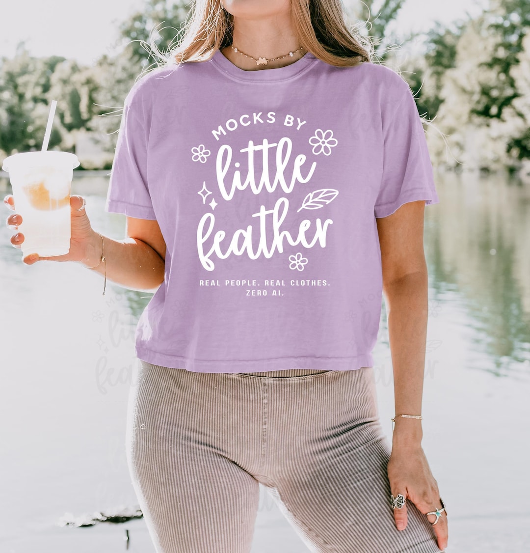 Comfort Colors 3023CL Orchid Mockup, Outdoor Lake Beach Real Model