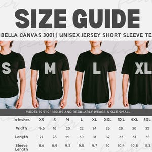 Pode incluir: Um guia de tamanhos para a t-shirt unissexo de manga curta Bella Canvas 3001. A imagem mostra quatro pessoas com t-shirts pretas marcadas com S, M, L e XL, com uma tabela abaixo listando a largura, o comprimento e o comprimento da manga.