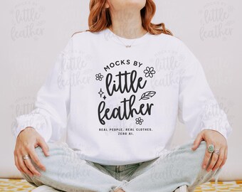 Bluza Comfort Colors 1566 w kolorze białym z okrągłym dekoltem – makiet odzieży lifestylowej (do pobrania w wersji cyfrowej)