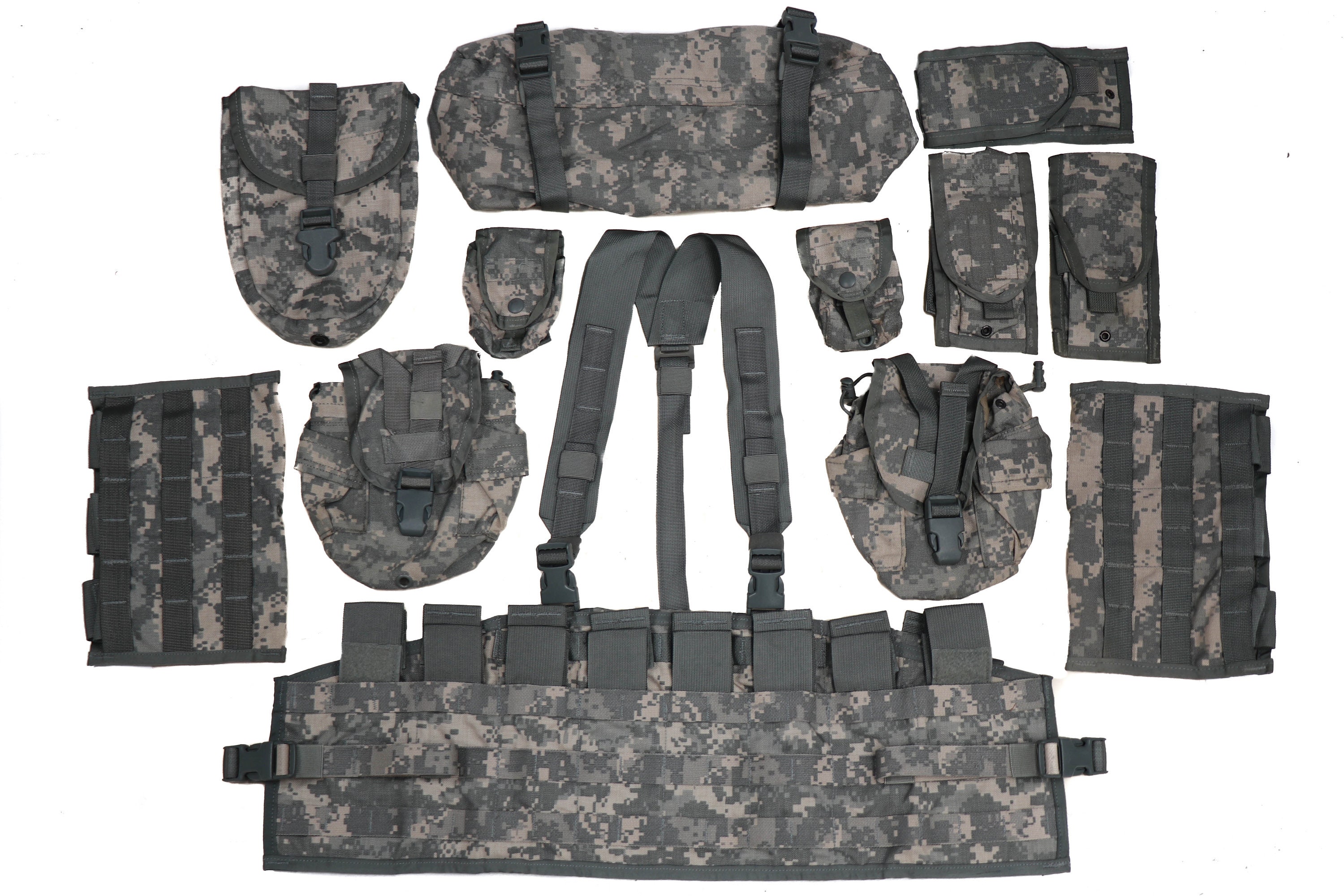 Authentic U.S Army Rifleman Set System ACU UCP Digital Camo Molle