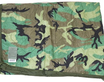 Authentic US Military Poncho Liner Woobie Woodland ERDL Camo U.S. Army Issue BDU Wet Weather Liner