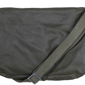 Authentic Swiss Army Gas Mask Bag With Strap Olive Green Pack Camo Military Surplus Backpack Bag Rucksack Carrier Alpenflage M83 M90