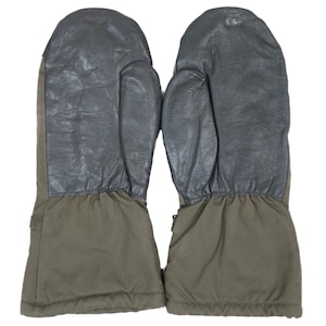 Authentic German Army Moleskin Grey Winter Gloves Bundeswehr Cold Weather Mittens Military Surplus Uniform Camouflage Winter