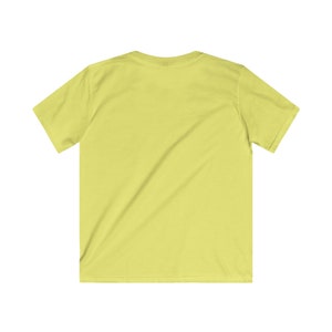 T-shirt Softstyle pour enfants, T-shirt de Pâques, T-shirt de conception de lapin pour enfants. Cadeau parfait pour Pâques. image 4