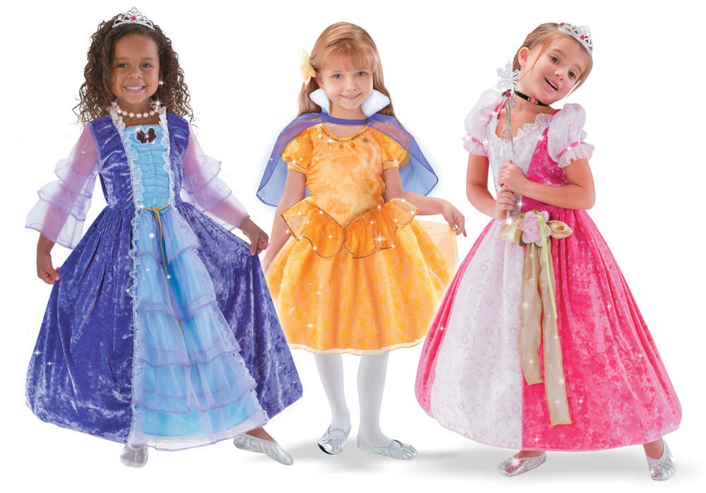 Little girls dress shop up chest