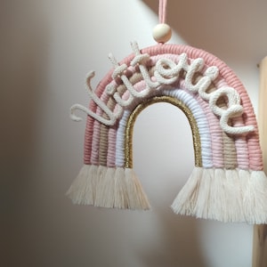 Macramé rainbow with personalized writing