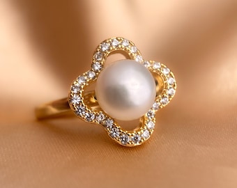 Flower Pearl Ring, Freshwater Pearl Ring, Yellow Gold Pearl Ring, Natural Pearl Ring, Gold Genuine Pearl Ring, Pearl Jewelry, Solitaire Ring