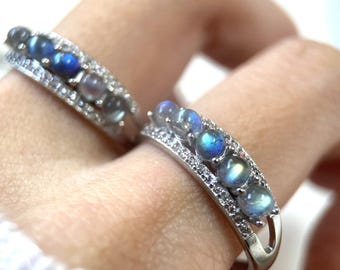 Labradorite Band Ring in Silver • February Birthstone Ring • Blue & Rainbow Sheen Crystal Ring • Intuition Gemstone Jewelry