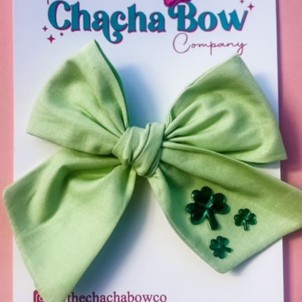 Jeweled Shamrock Veronica Bow