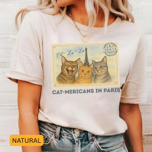 Camiseta de vacaciones con gatos, postal vintage, gato de vacaciones - Americanos en París, regalo de viaje para amantes de los gatos, regalo de viaje para chicas