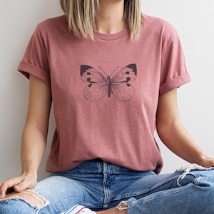 Vintage-Butterfly Shirt, Womens Boho Butterfly T-Shirt, Butterfly Boho Shirt, Retro Dream Butterfly Moth T, Gifting For Butterfly Lover,