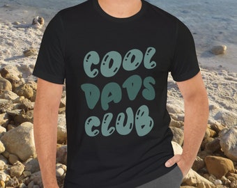 Cool Dads Club Tshirt, Shirt for Dad, New Father Gift Idea, Daddy Brother Christmas Birthday Fathers Day Present, Pregnancy Announcement