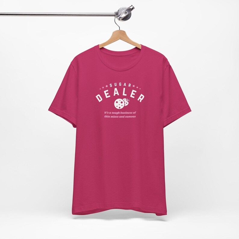 Lustiges Girl Scout Cookie T-Shirt: Zuckerhändler Unisex T-Shirt Bild 8