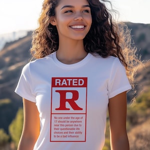 Klassad R-tröja med grafisk design: Humorskjorta för vuxna