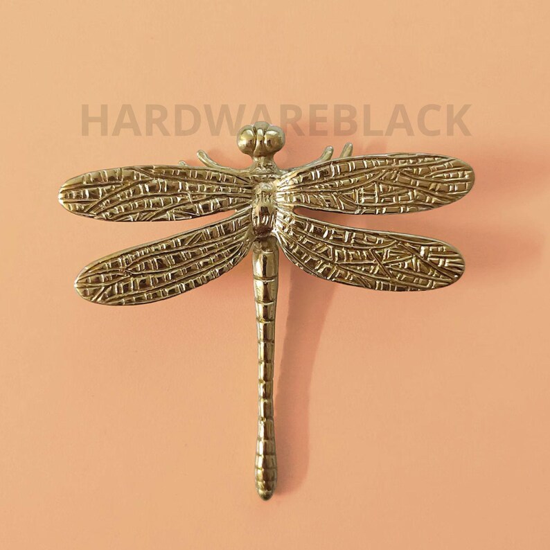 Dragonfly Bronze Cabinet Knob | Decorative Animal Furniture Drawer Pull
