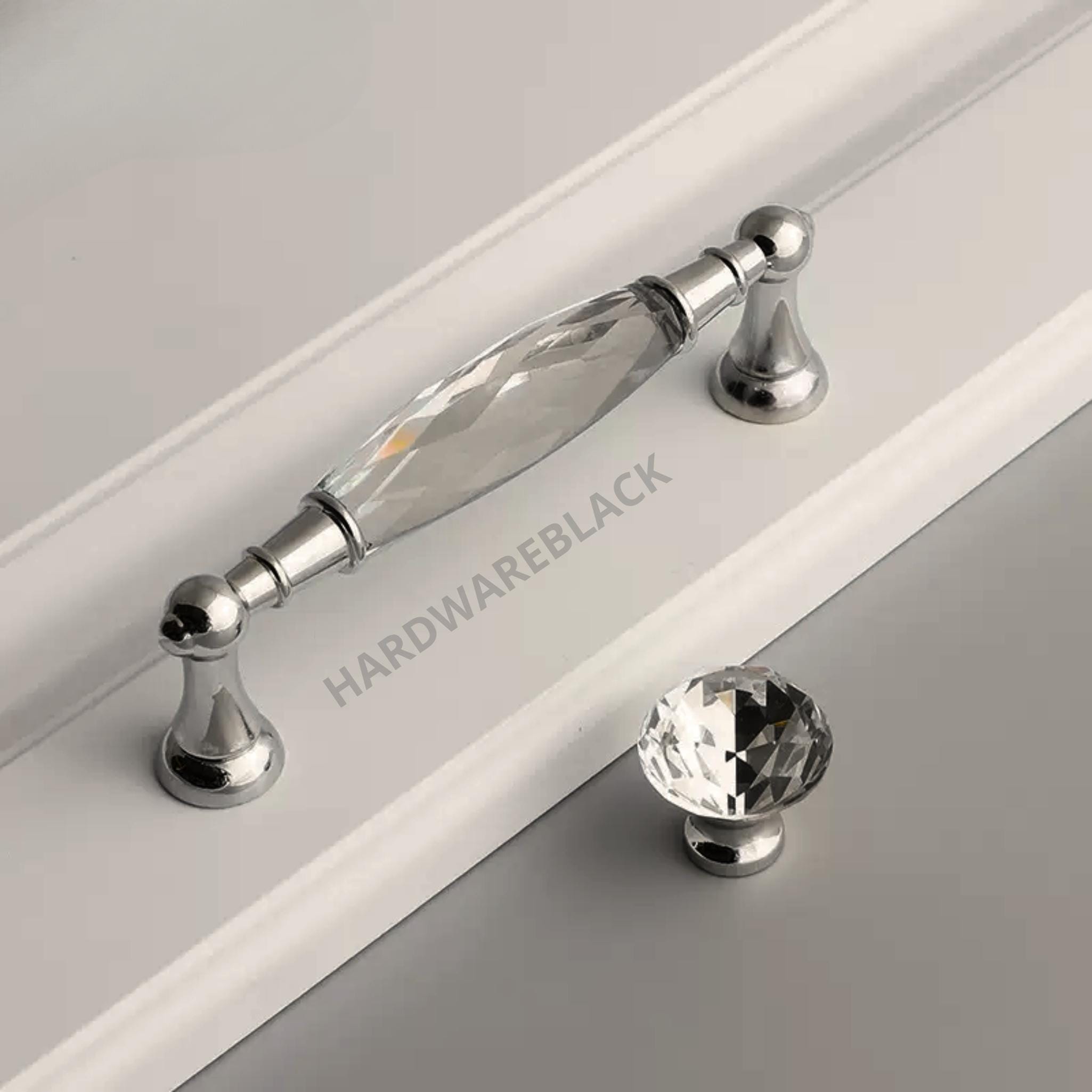 Crystal Drawer Pulls, Cabinet Handles & Knobs – Natural Stone Black and White Hardware for Elegant Kitchens