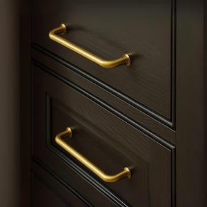 Antique Bronze Drawer & Cabinet Pulls – Retro Handles Style for Dressers and Kitchen Cabinets