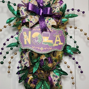 Mardi Gras Swag, Louisiana, New Orleans Mardi Gras, NOLA, King Cake, Mardi Gras Wreath, Wall Decor, Door Decor, Handmade Gift