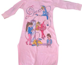 Vintage 1990s Girls Size 4 Polyestor Night Gown Dancing Girls Dance Ballet Long
