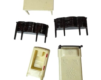Vintage TLC Ideal Doll Furniture Lot Buffet Cabinet Table Stove Bed Fridge READ