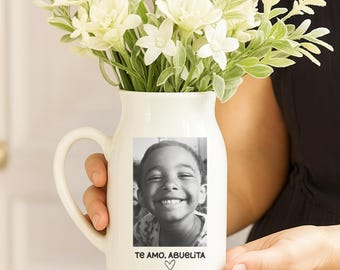 Personalized Photo Flower Vase for Abuelita - Custom Gift with Grandchild’s Picture - Te Amo Abuelita Gift - Mother’s Day or Birthday Gift