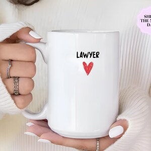 Tazza Umoristica Avvocato - I Put The Cute In Prosecute, Regalo Perfetto Per Laurea In Giurisprudenza - Foto 5