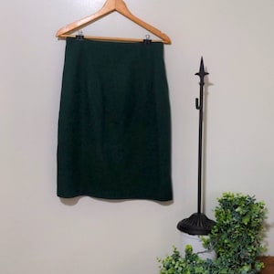 Vintage green wool pencil skirt