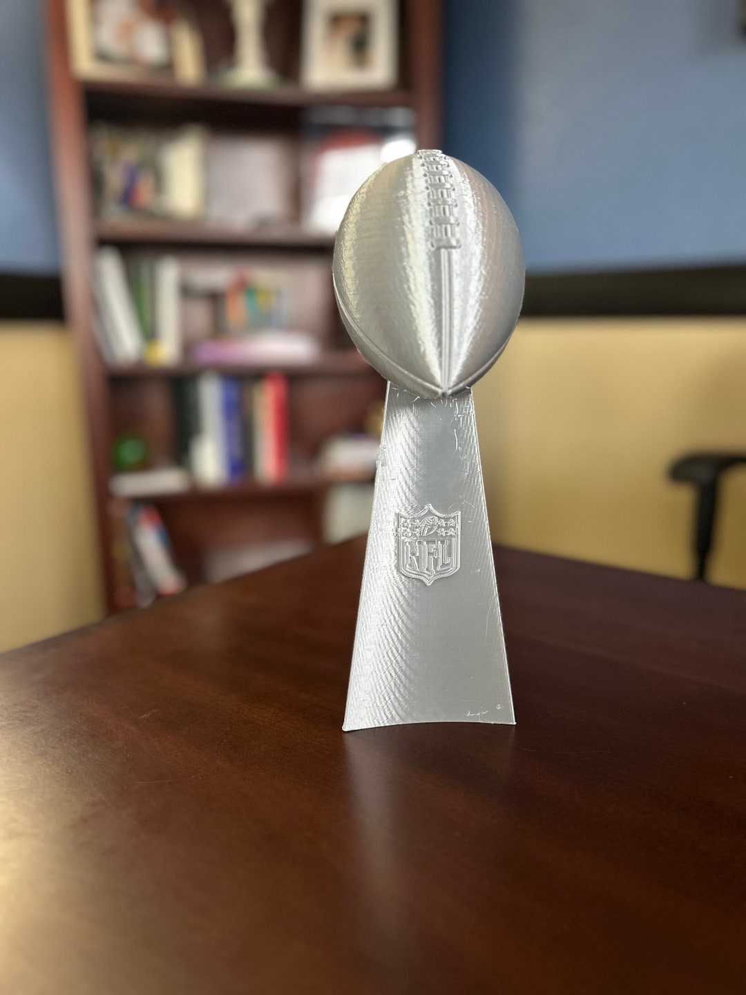 3d printed lombardi trophy (nfl) - etsy.de