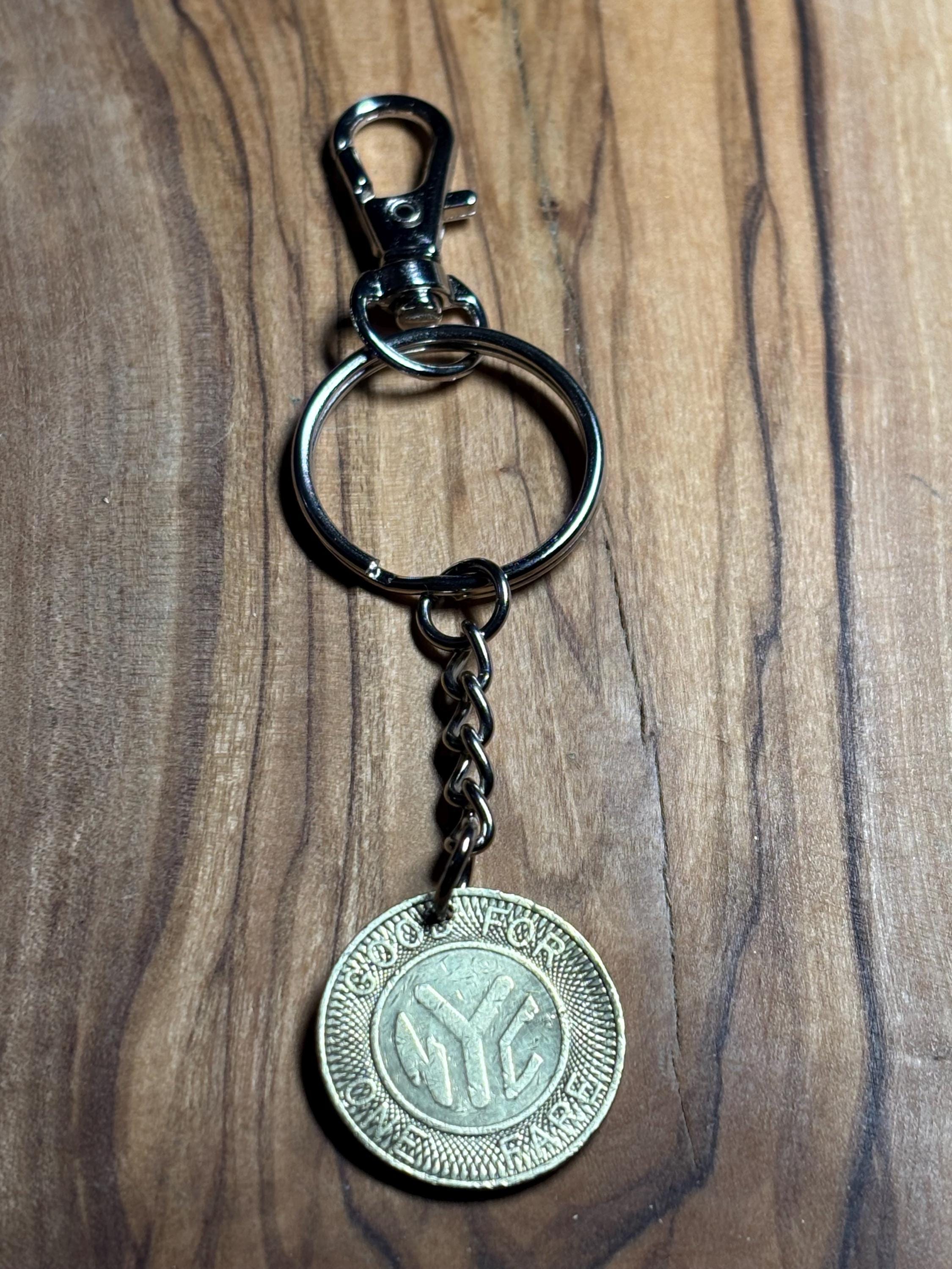 Nyc subway token keychain - Etsy 日本