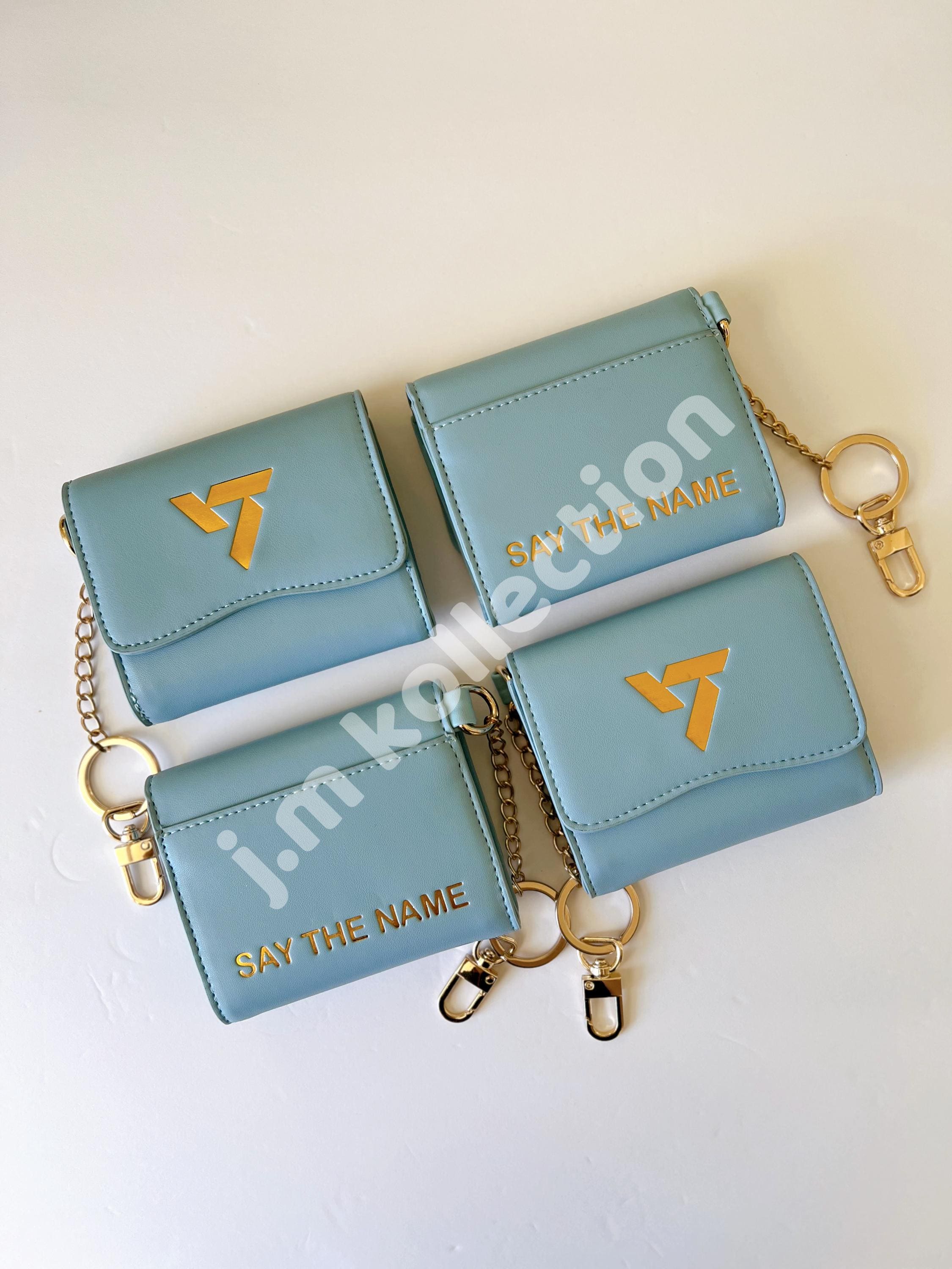 セブチ　ジュン　FOLLOW THE CITY パスポートケース IDカード Seventeen Passport Cover - Etsy