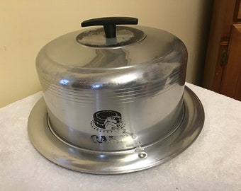 Vintage Aluminum West Bend Cake Keeper/Carrier