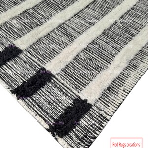 Handmade Moroccan Kilim Rug: Wool Berber Rug, Bohemian Decor