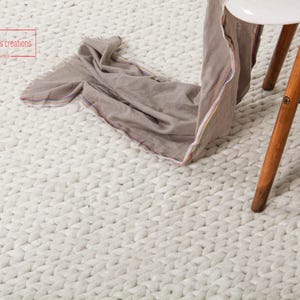 Handmade New Zealand chunky Wool Rug: Ivory Cable Knit, Custom Size