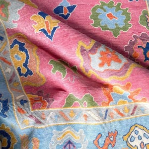 Hand-Knotted Pink Turkish Oushak Rug: New Zealand Wool Blend