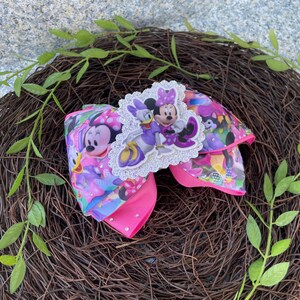 Girls bows, hair bow, hair accessories, princess bow, birthday bow