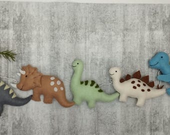 Filz Dinosaurier Girlande, Dinosaurier Thema Party Girlande, Kinderzimmer Dekor, Dinosaurier Wimpel, Geburtstag Party Dekorationen.