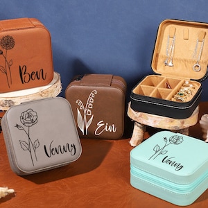 Birth Flower Jewelry Travel Case, Bridesmaid Gift, Travel Jewelry Box, Personalized Gifts, Leather Jewelry Organizer, Handmade Gift for Mom