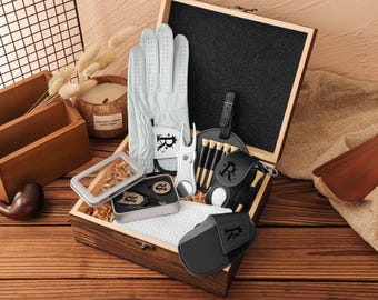 Gepersonaliseerde golfgeschenkset, golftaslabel met golftees, gepersonaliseerde geschenkdoos voor golfers, set met gazongereedschappen en balmarkers, golfcadeau voor mannen