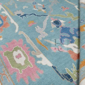 Pale Teal Blue Oushak Rug 8x11: Hand-Knotted New Zealand Wool
