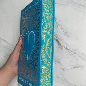 Velaris X ACOTAR Special Edition Book Box Set with Velaris Printed Pag –