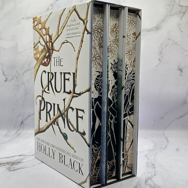 Folk of the Air Trilogy The Cruel Prince sprayed edges Holly Black